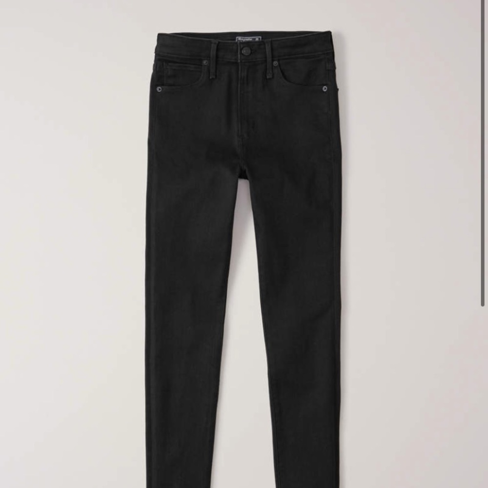Black high rise skinny jeans